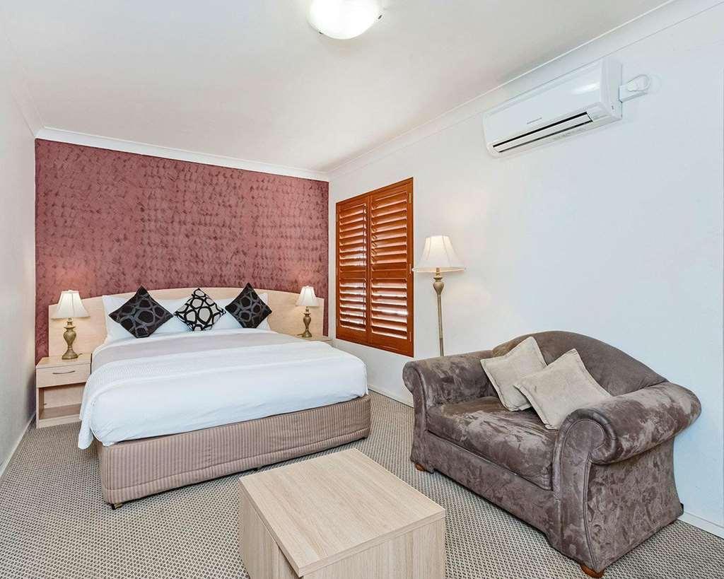 Country Plaza Motel Taree Room photo